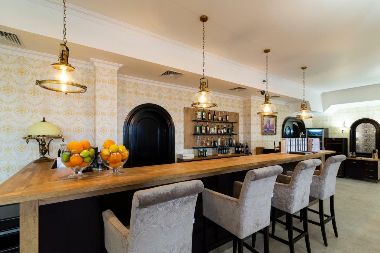 Hotel Victoria Bolszewo Ngoại thất bức ảnh