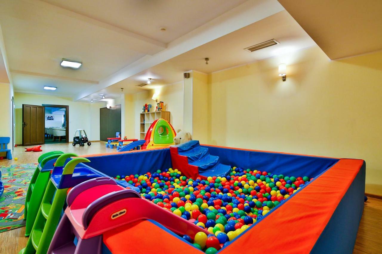 Hotel Victoria Bolszewo Ngoại thất bức ảnh